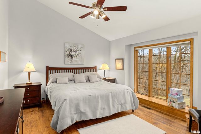 377 TEN MILE CREEK Road, Germantown Hills, IL 61548