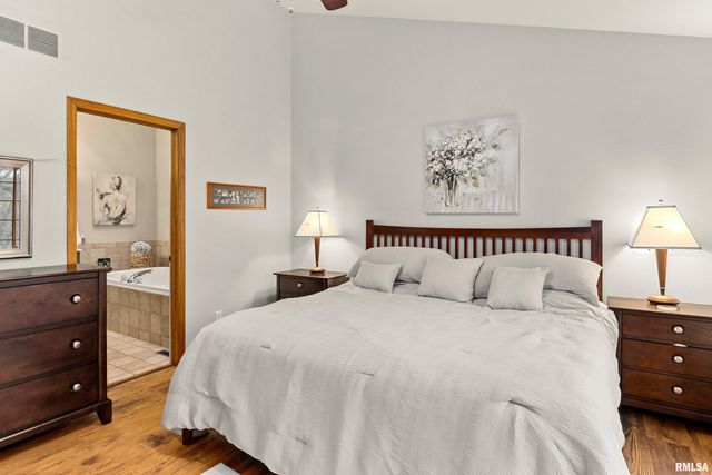 377 TEN MILE CREEK Road, Germantown Hills, IL 61548