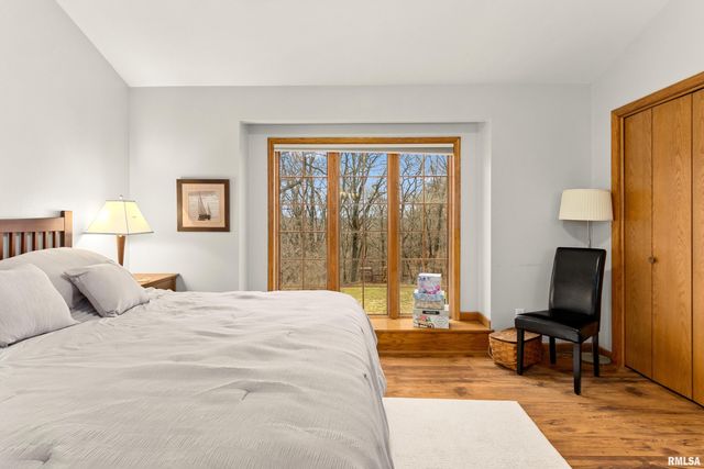 377 TEN MILE CREEK Road, Germantown Hills, IL 61548