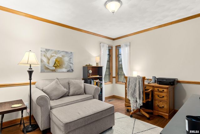 377 TEN MILE CREEK Road, Germantown Hills, IL 61548