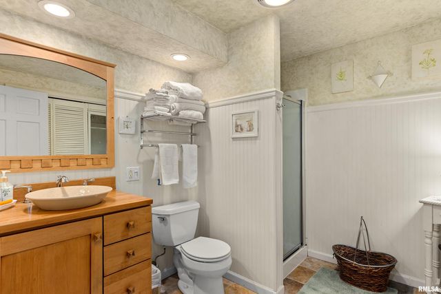 377 TEN MILE CREEK Road, Germantown Hills, IL 61548