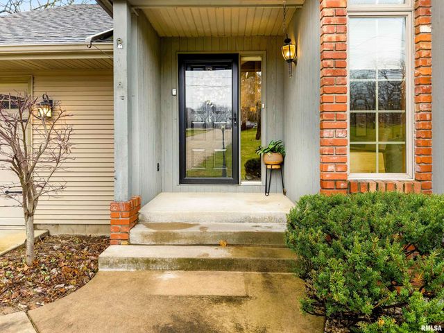 377 TEN MILE CREEK Road, Germantown Hills, IL 61548