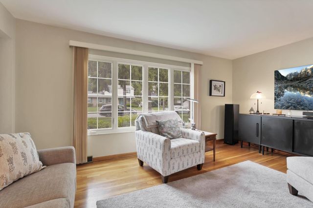 483 Cumberland Drive, Columbus, OH 43213