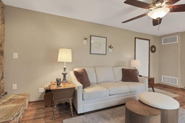 483 Cumberland Drive, Columbus, OH 43213