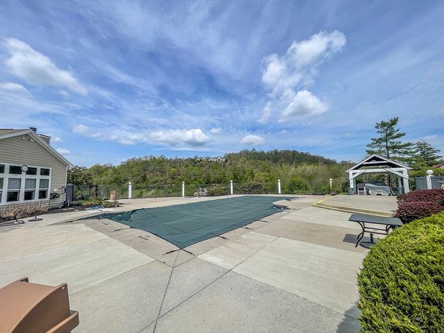 30 Creekwood Drive, 1, Wilder, KY 41071