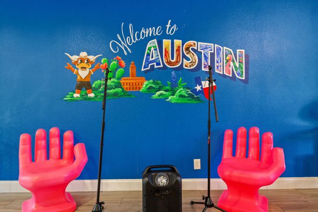 201 FAIRLANE DR, Round Rock, TX 78664