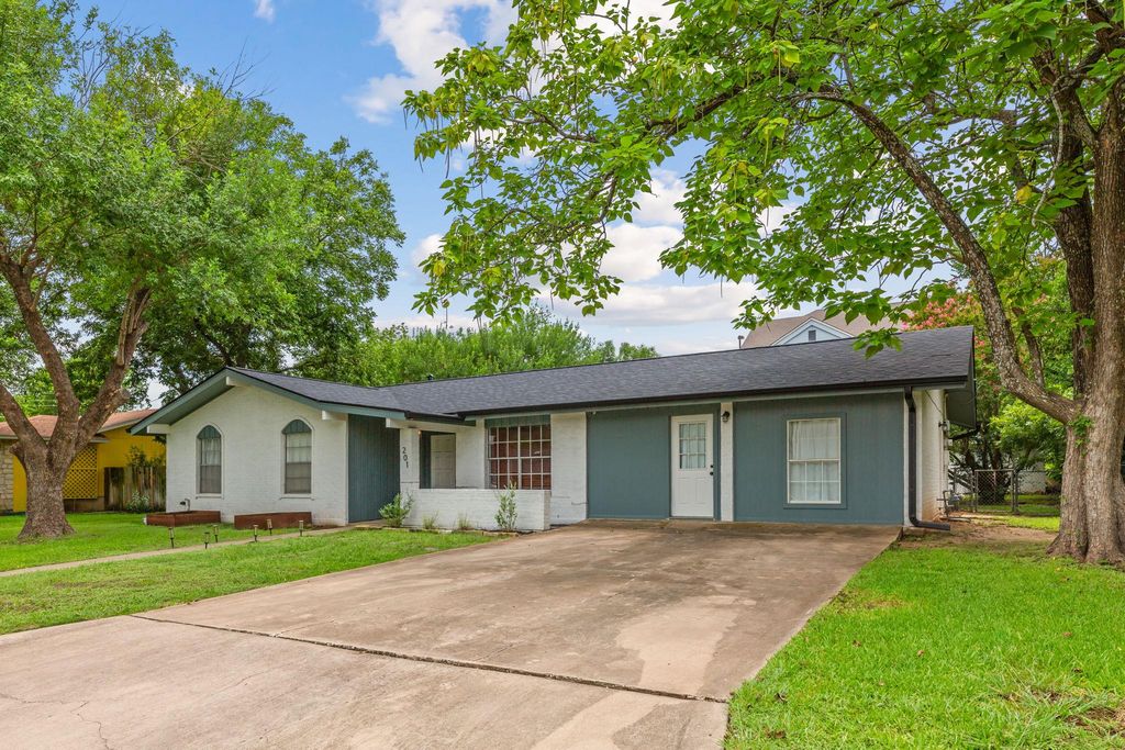 201 FAIRLANE DR, Round Rock, TX 78664
