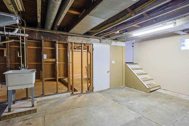 30 Indiana Avenue, Fort Thomas, KY 41075