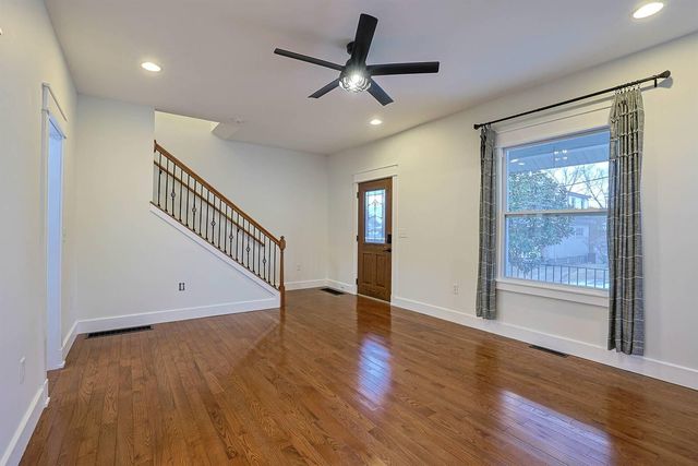 30 Indiana Avenue, Fort Thomas, KY 41075