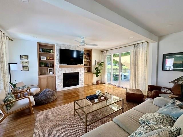 4079 SW Camelot Drive, Lee's Summit, MO 64082