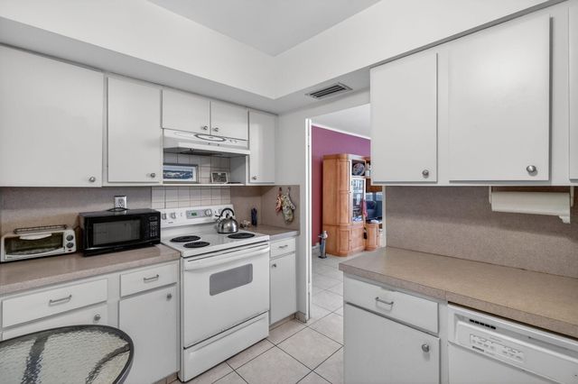 3333 NE 34th Street 1418, Fort Lauderdale, FL 33308