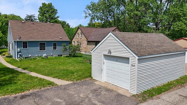 4534 Washburn Avenue N, Minneapolis, MN 55412
