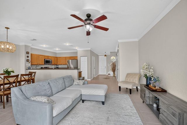 3117 N Evergreen Circle, Boynton Beach, FL 33426
