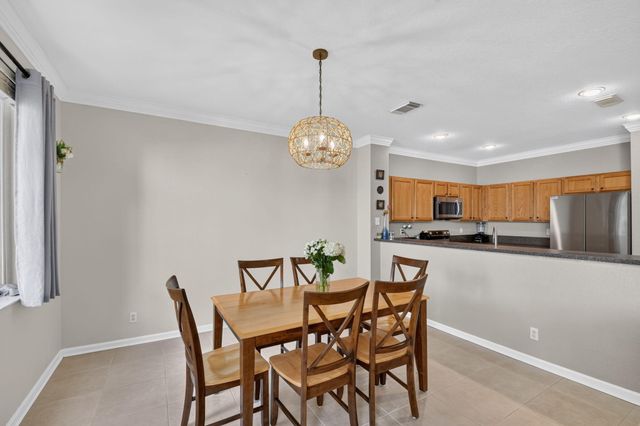 3117 N Evergreen Circle, Boynton Beach, FL 33426