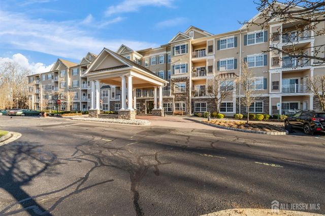 540 Cranbury Road 104, East Brunswick, NJ 08816