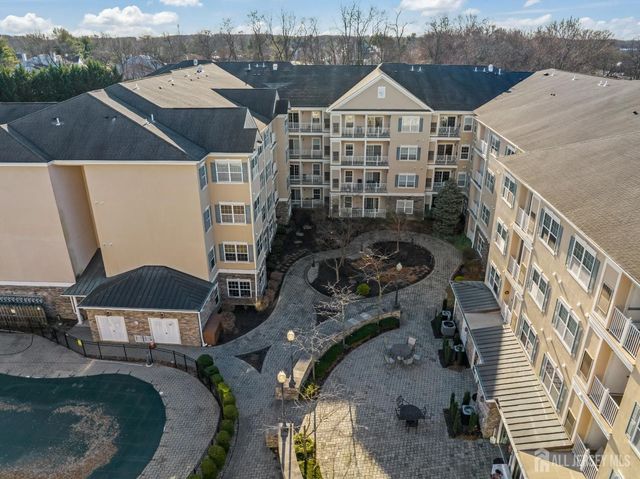 540 Cranbury Road 104, East Brunswick, NJ 08816