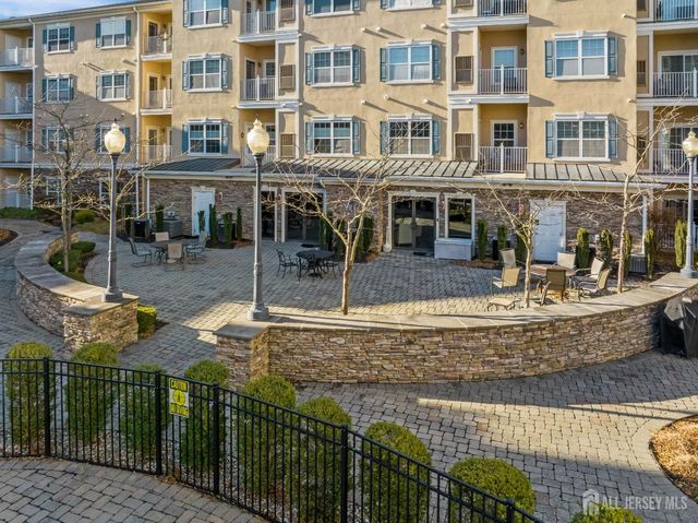 540 Cranbury Road 104, East Brunswick, NJ 08816