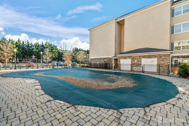 540 Cranbury Road 104, East Brunswick, NJ 08816