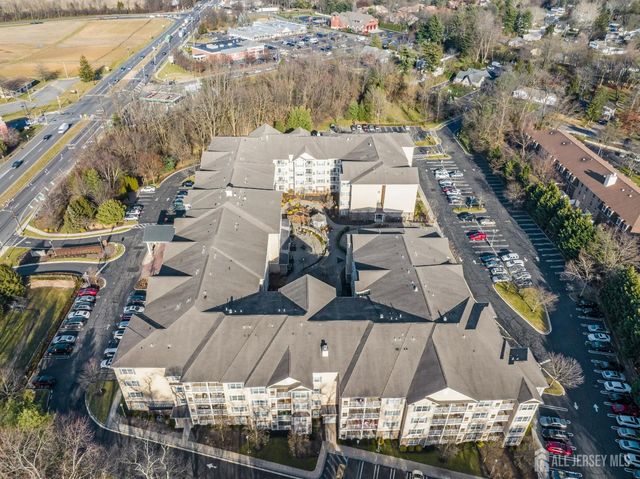 540 Cranbury Road 104, East Brunswick, NJ 08816