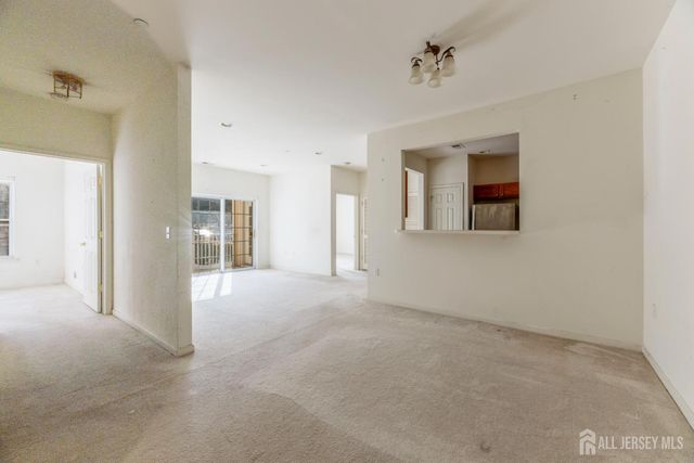 540 Cranbury Road 104, East Brunswick, NJ 08816