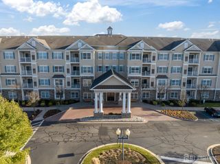 540 Cranbury Road 104, East Brunswick, NJ 08816