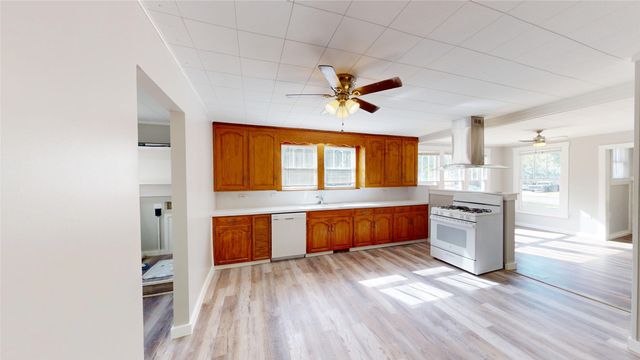 300 W Moore Street, Sherman, TX 75090