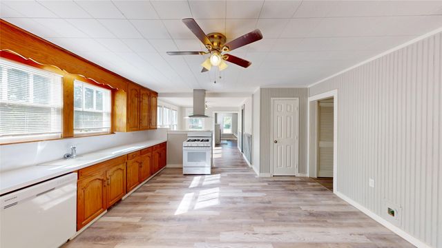 300 W Moore Street, Sherman, TX 75090