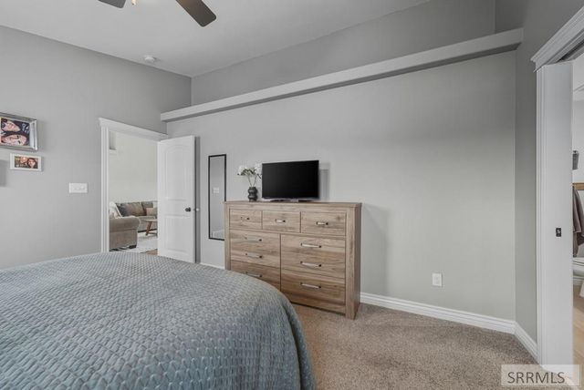 5317 E Buchanan Avenue, Iona, ID 83427