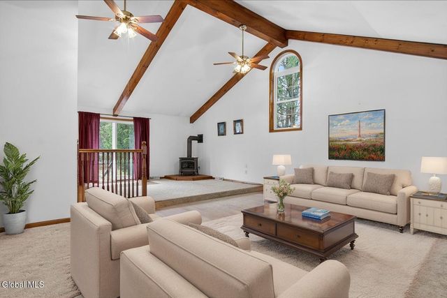 877 Main Street, Clifton Park, NY 12065