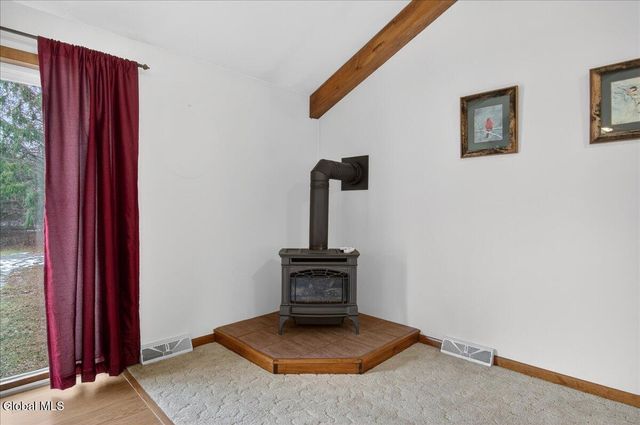 877 Main Street, Clifton Park, NY 12065