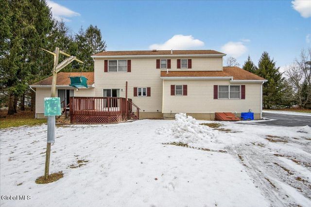 877 Main Street, Clifton Park, NY 12065