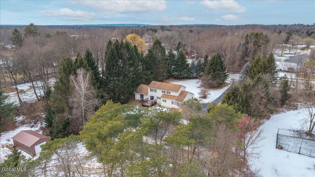 877 Main Street, Clifton Park, NY 12065