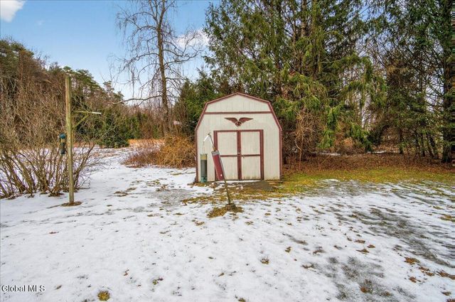 877 Main Street, Clifton Park, NY 12065