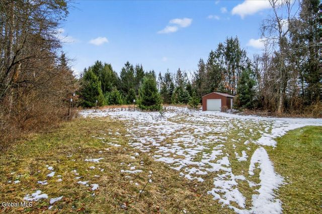 877 Main Street, Clifton Park, NY 12065