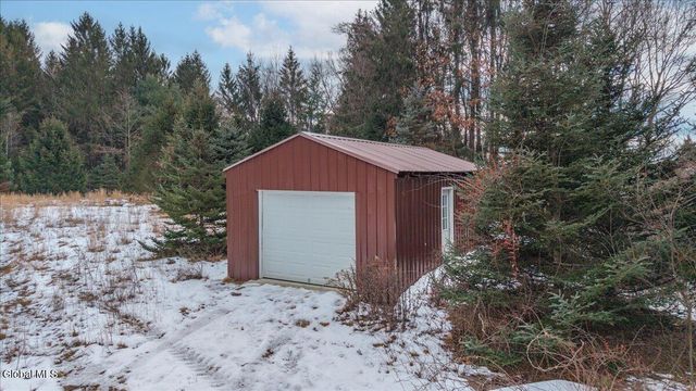 877 Main Street, Clifton Park, NY 12065