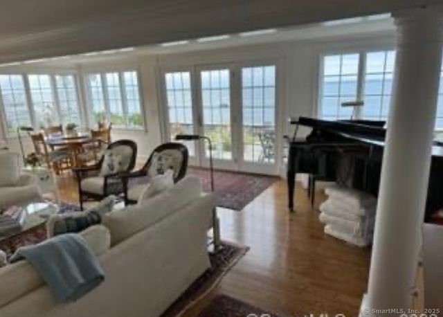 25 West Shore Drive, Old Saybrook, CT 06475