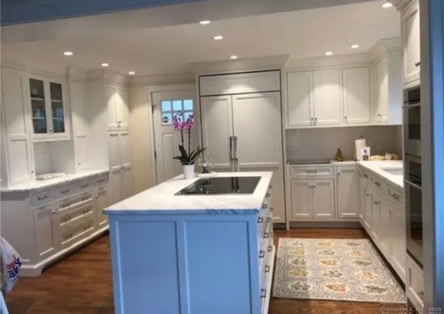 25 West Shore Drive, Old Saybrook, CT 06475