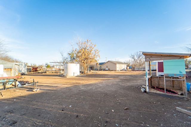 1318 W 2nd Street, Breckenridge, TX 76424