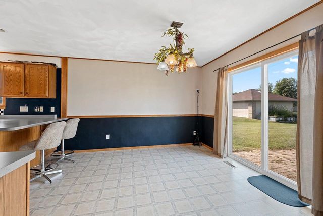 W6042 GREYSTONE COURT, Appleton, WI 54915