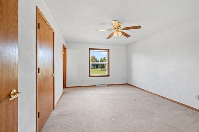 W6042 GREYSTONE COURT, Appleton, WI 54915