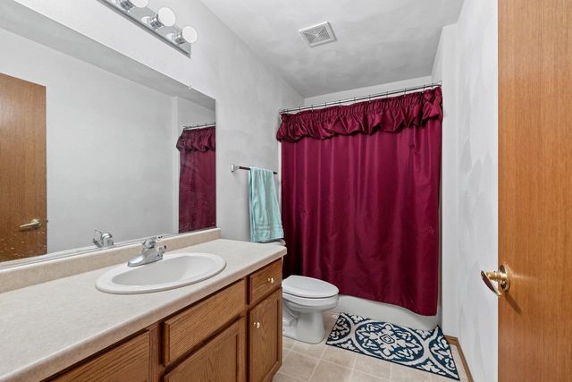 W6042 GREYSTONE COURT, Appleton, WI 54915