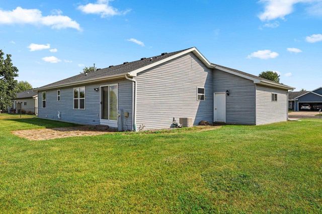 W6042 GREYSTONE COURT, Appleton, WI 54915