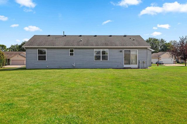 W6042 GREYSTONE COURT, Appleton, WI 54915