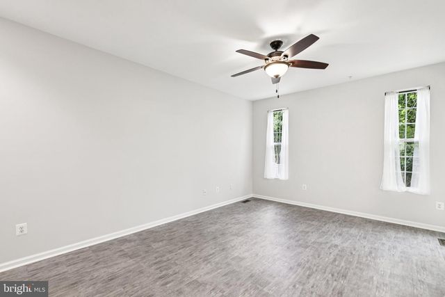 7564 STONEHOUSE RUN DR, Glen Burnie, MD 21060