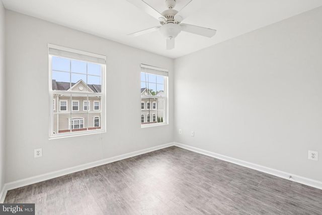 7564 STONEHOUSE RUN DR, Glen Burnie, MD 21060