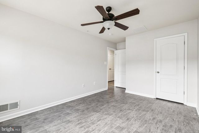 7564 STONEHOUSE RUN DR, Glen Burnie, MD 21060