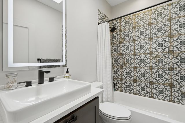 27 Ocate Court, Placitas, NM 87043