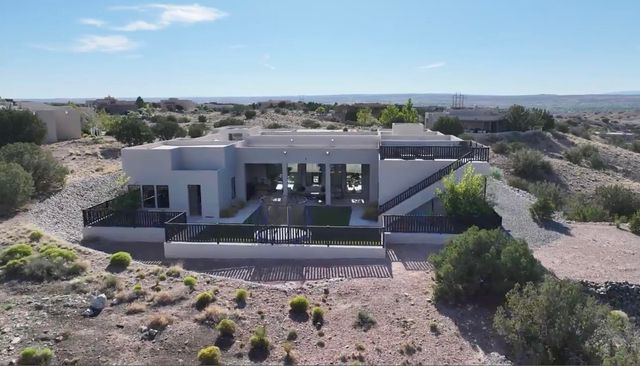 27 Ocate Court, Placitas, NM 87043