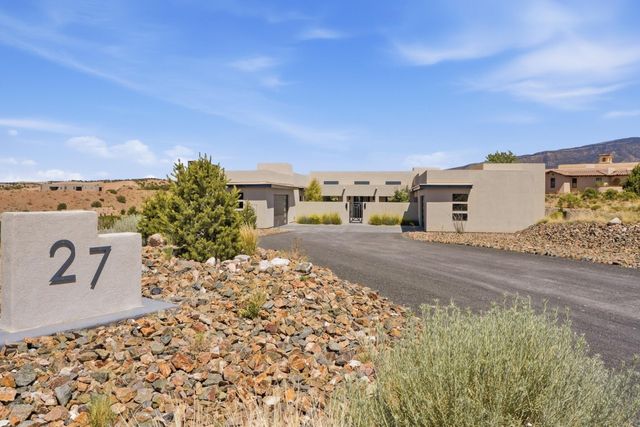 27 Ocate Court, Placitas, NM 87043