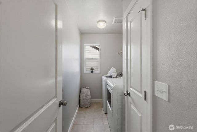 7924 161st Court E, Puyallup, WA 98375